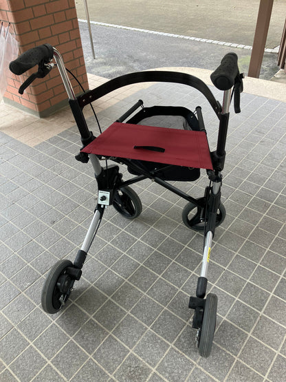 ナイスウォーカー ～自動ブレーキ付き歩行器～
